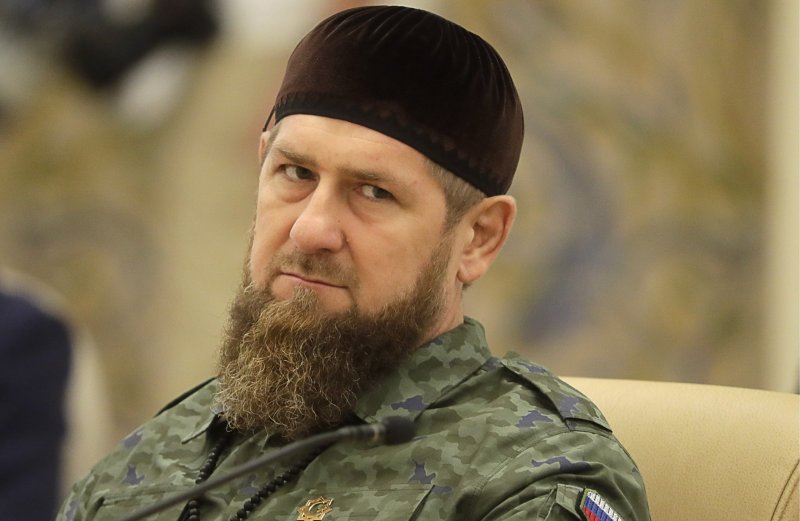 ЧЕЧНЯ. Р. Кадыров: Российские военнослужащие защищают мирное население - враг себя так не ведёт