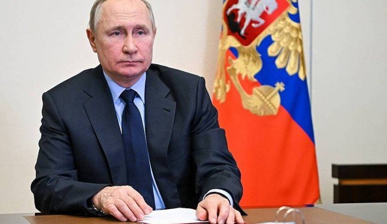 Президент РФ: Вводить особое положение на территории России не планируется