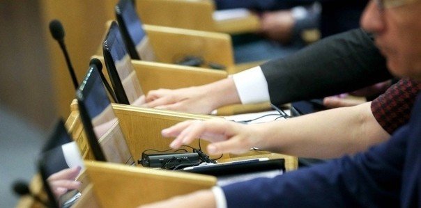 В РФ ввели уголовное преследование за фейки о Вооруженных силах