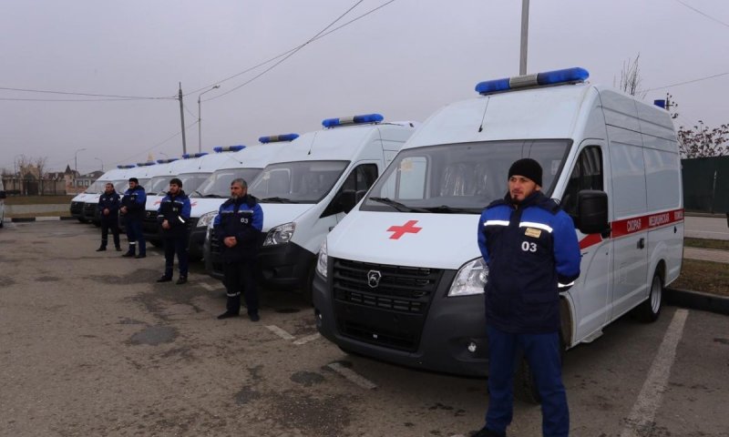 ЧЕЧНЯ. Медучреждения Чечни получили 43 машины скорой помощи