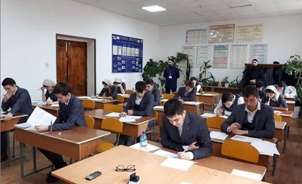 ЧЕЧНЯ. Выпускники Чечни выполнили диагностические работы по русскому языку