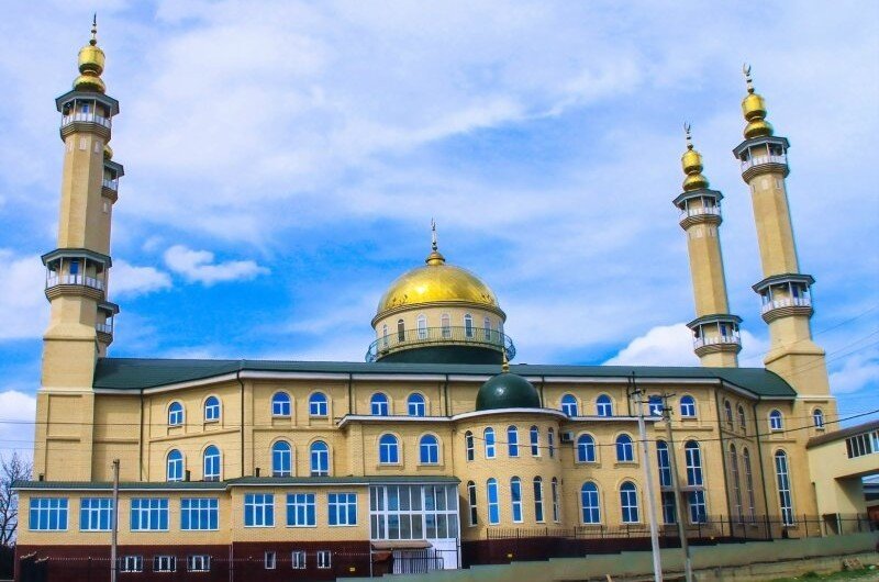 ИНГУШЕТИЯ. В Рамадан в соцсетях Ингушетии запустили флешмоб «Месяц чистых дел»