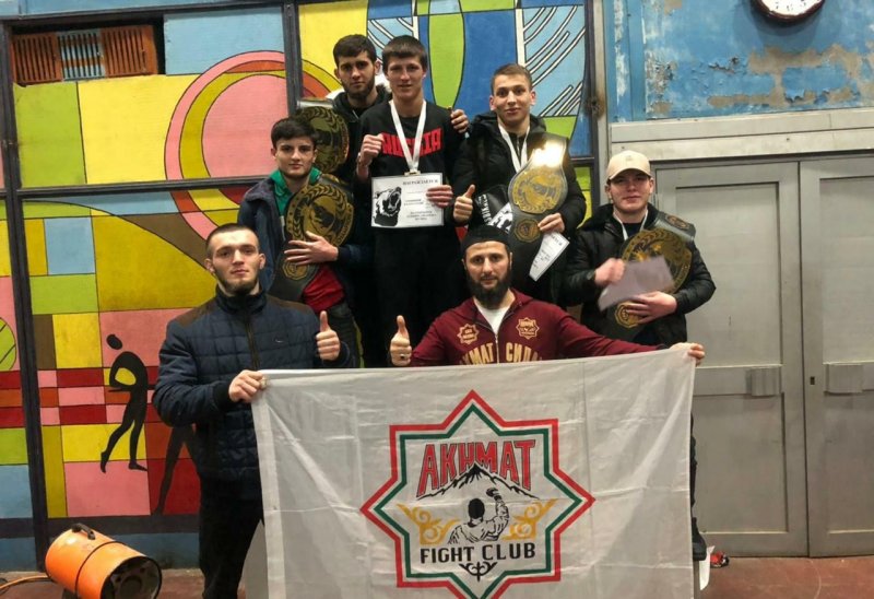 ЧЕЧНЯ. Чеченские бойцы завоевали 6 медалей на турнире по боевым единоборствам в Моздоке