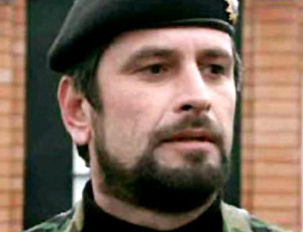 ЧЕЧНЯ.  Командир чеченского ОМОНа Бувади Дахиев