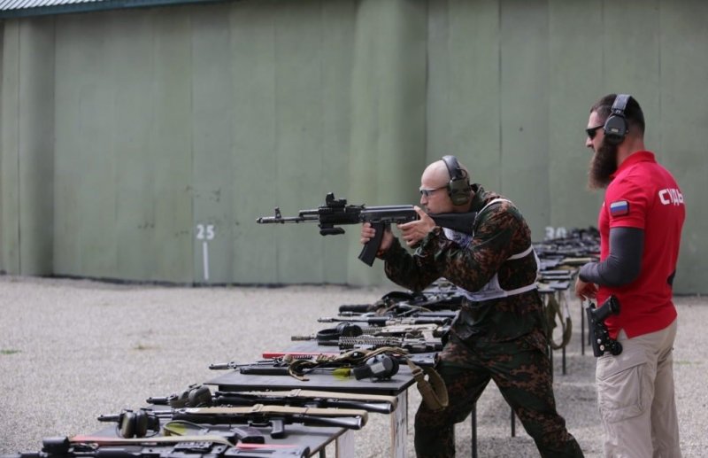 ЧЕЧНЯ. В университете спецназа пройдет турнир по тактической стрельбе "Свои люди- автомат/пистолет"