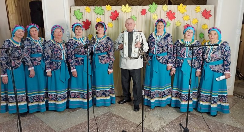 СТАВРОПОЛЬЕ. "А в сердце молодость живёт" — концерт ко Дню пожилого человека в Комсомольце